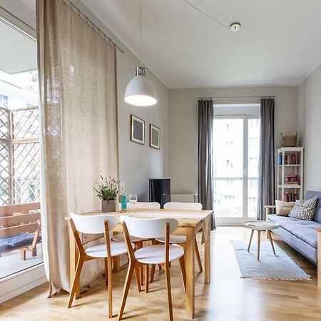Bright And Cozy Apartment Near Park, With A Huge Terrace. Варшава Экстерьер фото
